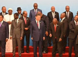 الصين تسعى وراء 4 أهداف من تعزيز علاقاتها بأفريقيا الصين تسعى وراء 4 أهداف من تعزيز علاقاتها بأفريقيا