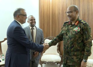 السيادي يطلع منظمة الصحة العالمية على حجم دمار القطاع الصحي السيادي يطلع منظمة الصحة العالمية على حجم دمار القطاع الصحي
