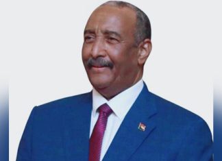 البرهان يوجه بإنشاء مراكز لمعالجة الناجيات من العنف والإنتهاكات البرهان يوجه بإنشاء مراكز لمعالجة الناجيات من العنف والإنتهاكات