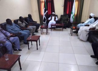 رئيس عموم النوبة: المليشيا بدأت الحرب من منطقة لقاوة والقس أنجلو يؤكد قومية الجيش السوداني رئيس عموم النوبة: المليشيا بدأت الحرب من منطقة لقاوة والقس أنجلو يؤكد قومية الجيش السوداني