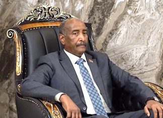 البرهان يوافق على مبادرة من سلفاكير بشأن الحرب مع الدعم السريع البرهان يوافق على مبادرة من سلفاكير بشأن الحرب مع الدعم السريع