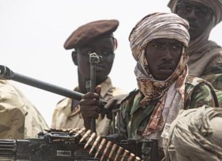 طرفا حرب السودان منفتحان على “حلول سلمية”.. وتحذير من كارثة بالفاشر طرفا حرب السودان منفتحان على "حلول سلمية".. وتحذير من كارثة بالفاشر