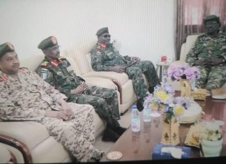 بادي يلتقى قائد منطقة النيل الأزرق العسكرية بادي يلتقى قائد منطقة النيل الأزرق العسكرية