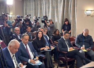 رئيس مجلس السيادة الانتقالي: حريصون على نقل السلطة للشعب رئيس مجلس السيادة الانتقالي: حريصون على نقل السلطة للشعب