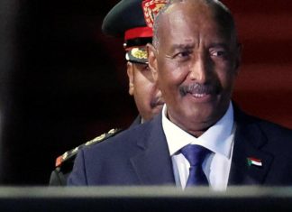 البرهان للجزيرة: أبلغنا واشنطن رفض وساطة أي قوى شاركت بقتل السودانيين البرهان للجزيرة: أبلغنا واشنطن رفض وساطة أي قوى شاركت بقتل السودانيين