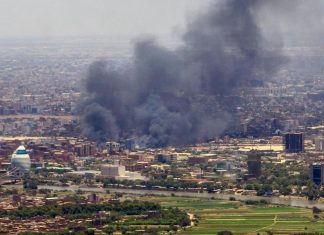 الجيش السوداني يتقدم وسط الخرطوم وقوات متحالفة معه تحقق انتصارات بدارفور الجيش السوداني يتقدم وسط الخرطوم وقوات متحالفة معه تحقق انتصارات بدارفور