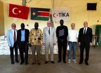 تركيا تقدم مساعدات لـ 500 أسرة بجنوب السودان تركيا تقدم مساعدات لـ 500 أسرة بجنوب السودان