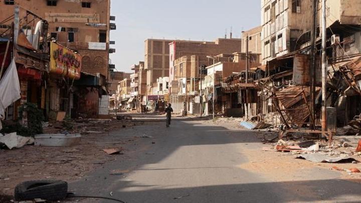 أبوظبي تخفق في تعديل موقف القاهرة بشأن الحرب في السودان