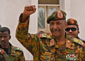 الخارجية السودانية ترد على قرار من مجلس السلم والأمن الأفريقي حراك كبير في السودان .. تمهيد العودة لإيغاد ومكتب جديد ببورتسودان وترتيبات ضخ نفط الجنوب الخارجية السودانية ترد على قرار من مجلس السلم والأمن الأفريقي حراك كبير في السودان .. تمهيد العودة لإيغاد ومكتب جديد ببورتسودان وترتيبات ضخ نفط الجنوب