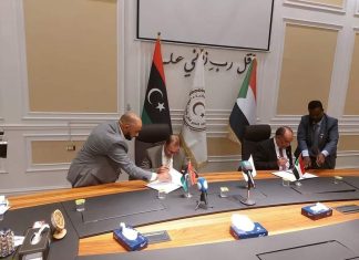 التوقيع على البرنامج التنفيذي للتعاون المشترك بين السودان وليبيا في مجال التعليم العالي والبحث العلمي التوقيع على البرنامج التنفيذي للتعاون المشترك بين السودان وليبيا في مجال التعليم العالي والبحث العلمي