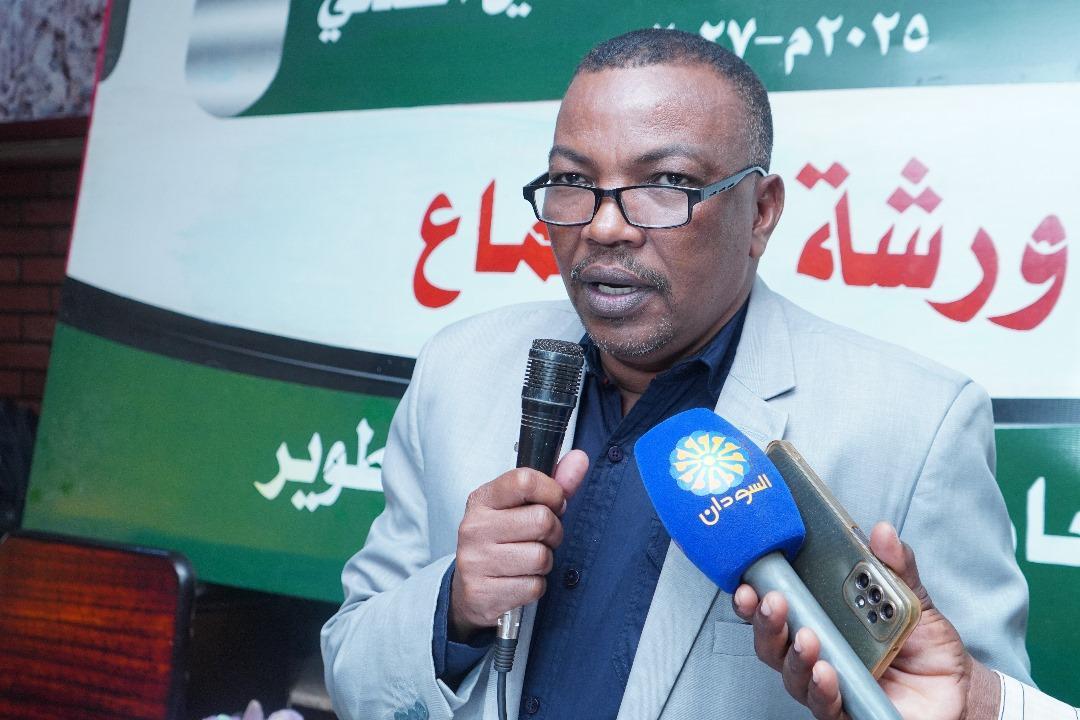 الصحة بالنيل الأبيض تبحث مع مفوضية اللاجئين تشغيل مركزي العقاية وأم صنقور