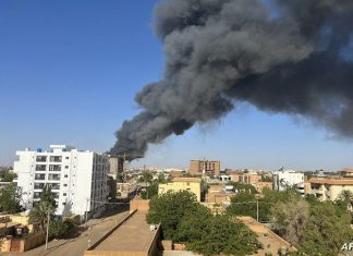 الجيش السوداني يقصف الدعم السريع في هذه المنطقة لأول مرة منذ الحرب وسقوط قتلى وجرحى الجيش السوداني يقصف الدعم السريع في هذه المنطقة لأول مرة منذ الحرب وسقوط قتلى وجرحى