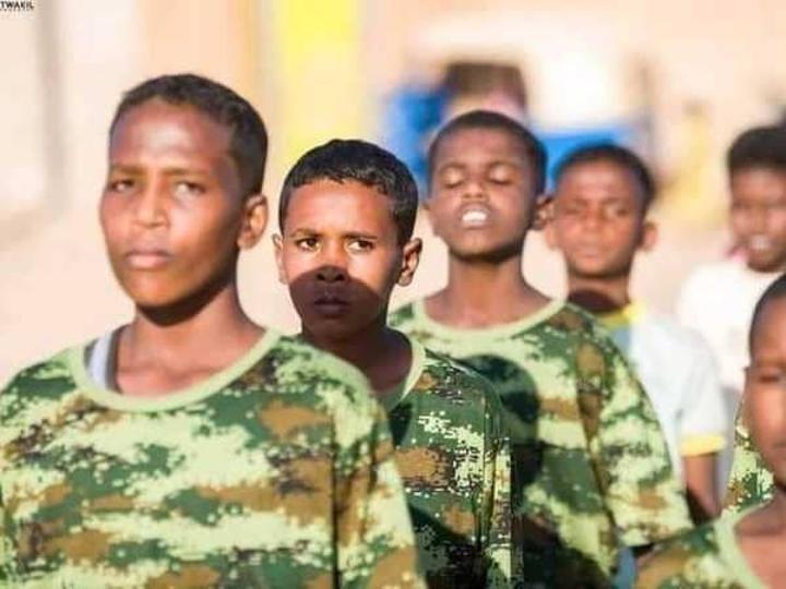 حرب السودان تدفع بالأطفال من التعليم إلى التجنيد والإنخراط في المعارك حرب السودان تدفع بالأطفال من التعليم إلى التجنيد والإنخراط في المعارك