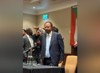حمدوك يحسم الجدل حول “حياة حميدتي” حمدوك يحسم الجدل حول “حياة حميدتي”