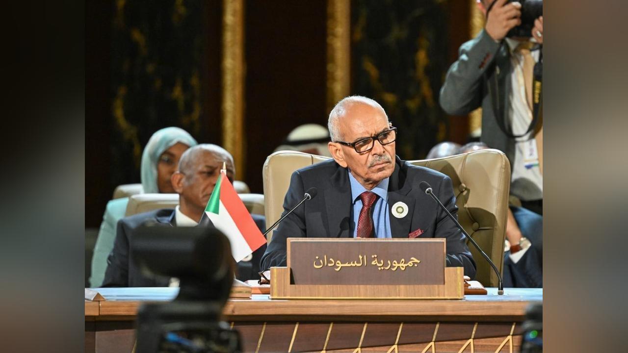 إقالة وزيري الخارجية والثقافة والإعلام وتعيين خلفاً لهما إقالة وزيري الخارجية والثقافة والإعلام وتعيين خلفاً لهما