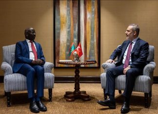 وزير الخارجية التركي يلتقي نظيره الموريتاني وزير الخارجية التركي يلتقي نظيره الموريتاني