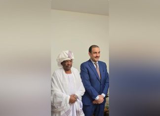 وزير العمل والإصلاح الإداري يلتقي بجنيف رئيس منظمة العمل العربية وزير العمل والإصلاح الإداري يلتقي بجنيف رئيس منظمة العمل العربية