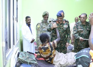 عضو السيادي إبراهيم جابر يتفقد عددا من المشروعات الخدمية بدنقلا عضو السيادي إبراهيم جابر يتفقد عددا من المشروعات الخدمية بدنقلا