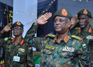 العطا مساعد البرهان يخرج دفعات جديدة من الضباط لحرب الكرامة وهذا ما أوصاهم به العطا مساعد البرهان يخرج دفعات جديدة من الضباط لحرب الكرامة وهذا ما أوصاهم به
