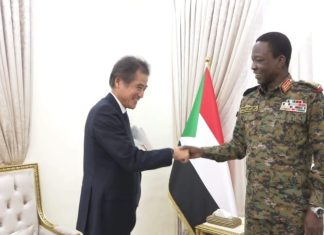 عضو مجلس السيادة نائب القائد العام الفريق أول ركن شمس الدين كباشي يلتقي المبعوث الياباني الخاص للقرن الأفريقي عضو مجلس السيادة نائب القائد العام الفريق أول ركن شمس الدين كباشي يلتقي المبعوث الياباني الخاص للقرن الأفريقي