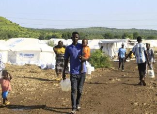آلاف اللاجئين السودانيين في أوغندا رغم صعوبات الاندماج آلاف اللاجئين السودانيين في أوغندا رغم صعوبات الاندماج