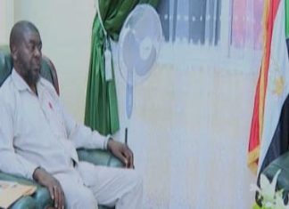 الأزرق يمتدح برامج هيئة الأعمال الخيرية العالمية الأزرق يمتدح برامج هيئة الأعمال الخيرية العالمية