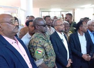 وزير الصحة الاتحادي يؤكد دعمه لجهود ولاية الخرطوم لاعادة تشغيل المؤسسات العلاجية المتوقفة وزير الصحة الاتحادي يؤكد دعمه لجهود ولاية الخرطوم لاعادة تشغيل المؤسسات العلاجية المتوقفة
