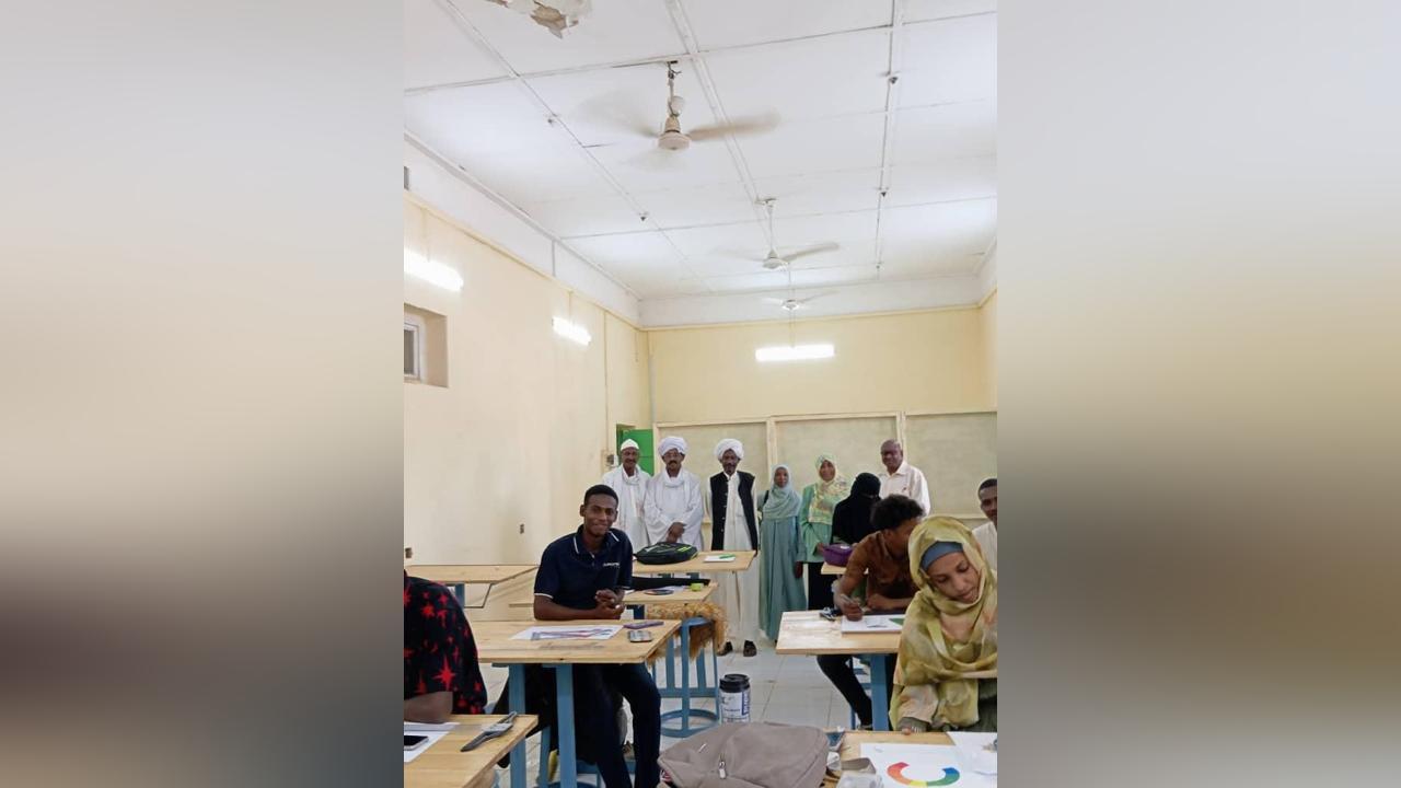 رئيس اللجنة الإدارية والمالية لمراكز تدريب وتدريس وامتحانات جامعة الرباط الوطني يتفقد مركز الجامعة بحاضرة رئيس اللجنة الإدارية والمالية لمراكز تدريب وتدريس وامتحانات جامعة الرباط الوطني يتفقد مركز الجامعة بحاضرة