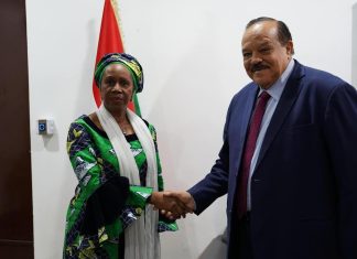 وزير الخارجية يلتقي بالممثّل المقيم للأمم المتحدة بالسودان وزير الخارجية يلتقي بالممثّل المقيم للأمم المتحدة بالسودان