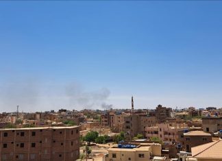 الخرطوم.. 9 قتلى جراء قصف “الدعم السريع” لأحياء سكنية الخرطوم.. 9 قتلى جراء قصف "الدعم السريع" لأحياء سكنية