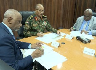 محافظ بنك السودان يكشف مصير العملة القديمة والسيادي يصدر توجيهات بشأن عملية الإستبدال محافظ بنك السودان يكشف مصير العملة القديمة والسيادي يصدر توجيهات بشأن عملية الإستبدال