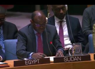 في جلسة لمجلس الأمن.. السودان يكشف بالأدلة عن شحنات سلاح مضطردة من الإمارات للدعم السريع ومهابط سرية لطائرات داخل السودان ويدفع مطالب عاجلة ويعلن عن “خطة” في جلسة لمجلس الأمن.. السودان يكشف بالأدلة عن شحنات سلاح مضطردة من الإمارات للدعم السريع ومهابط سرية لطائرات داخل السودان ويدفع مطالب عاجلة ويعلن عن “خطة”