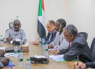 وزير المالية يقدم وعدا للتعليم العالي واساتذة الجامعات ويصدر توجيهات وزير المالية يقدم وعدا للتعليم العالي واساتذة الجامعات ويصدر توجيهات