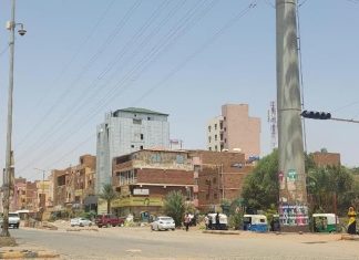 السودان يرحب باعتذار أوغندا عن تصريحات قائد جيشها بـ”اجتياح الخرطوم” السودان يرحب باعتذار أوغندا عن تصريحات قائد جيشها بـ"اجتياح الخرطوم"