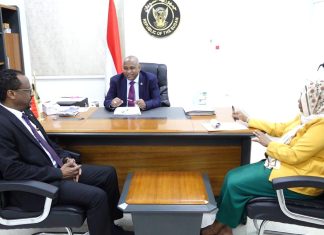 وزير مجلس الوزراء يلتقي الاعيسر ويطلع على خطة الثقافة والإعلام وزير مجلس الوزراء يلتقي الاعيسر ويطلع على خطة الثقافة والإعلام
