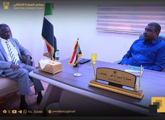عضو السيادي صلاح الدين آدم يطلع على آداء وزارة الري والموارد المائية عضو السيادي صلاح الدين آدم يطلع على آداء وزارة الري والموارد المائية