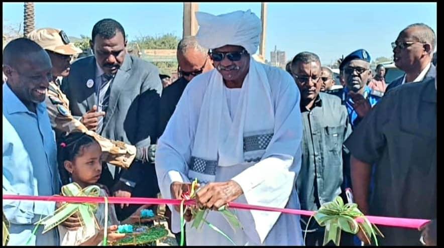 والي القضارف يفتتح مقر التأمين الصحي لقطاع بلدية القضارف والي القضارف يفتتح مقر التأمين الصحي لقطاع بلدية القضارف