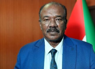 وزير سوداني: بلدنا زراعي ولا نعاني مجاعة (مقابلة) وزير سوداني: بلدنا زراعي ولا نعاني مجاعة (مقابلة)