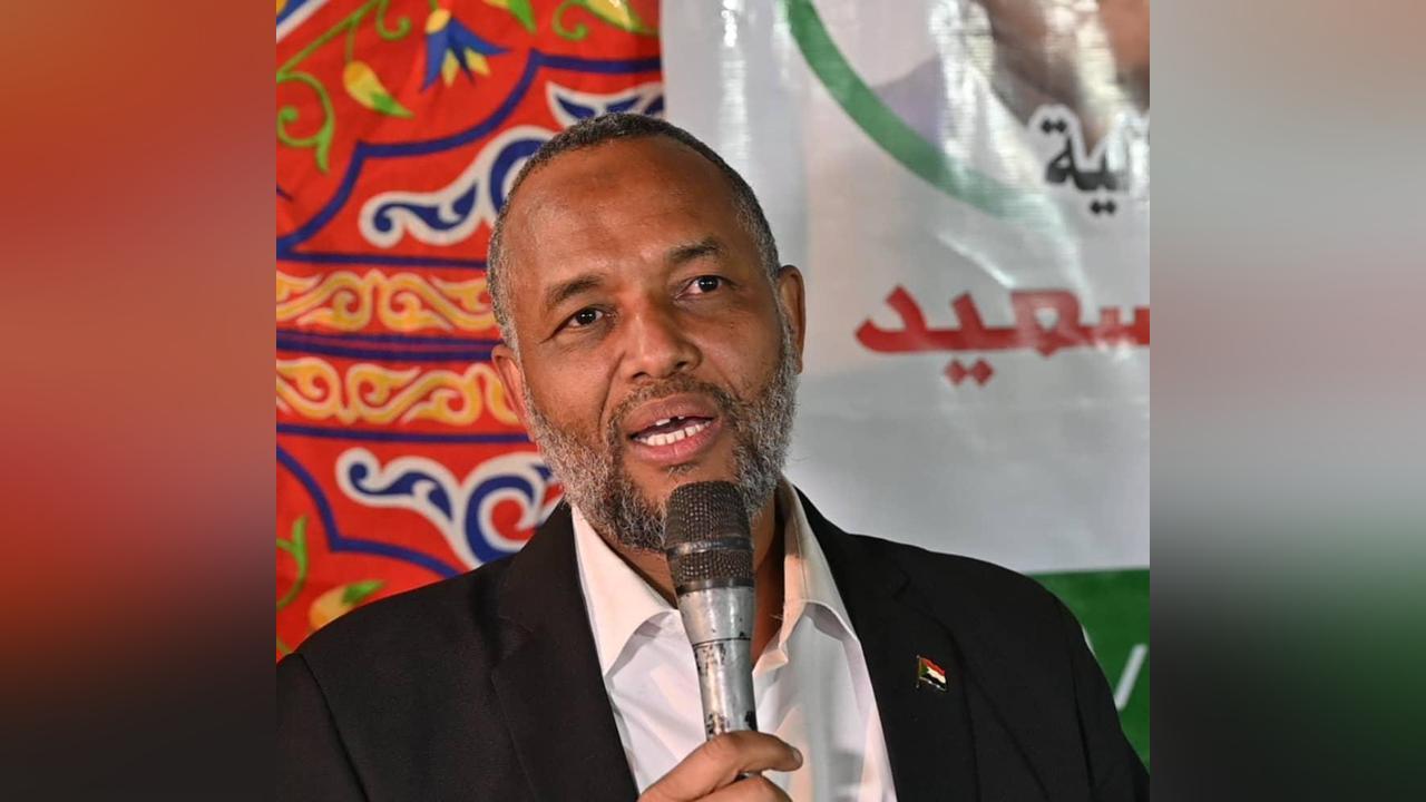 وزير الصحة:توطين العلاج بالولايات من أهم سياسات الوزارة وزير الصحة:توطين العلاج بالولايات من أهم سياسات الوزارة