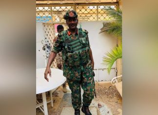 عبد الرحمن الصادق المهدي في أول تعليق بعد ترقيته وإحالته إلى التقاعد عبد الرحمن الصادق المهدي في أول تعليق بعد ترقيته وإحالته إلى التقاعد