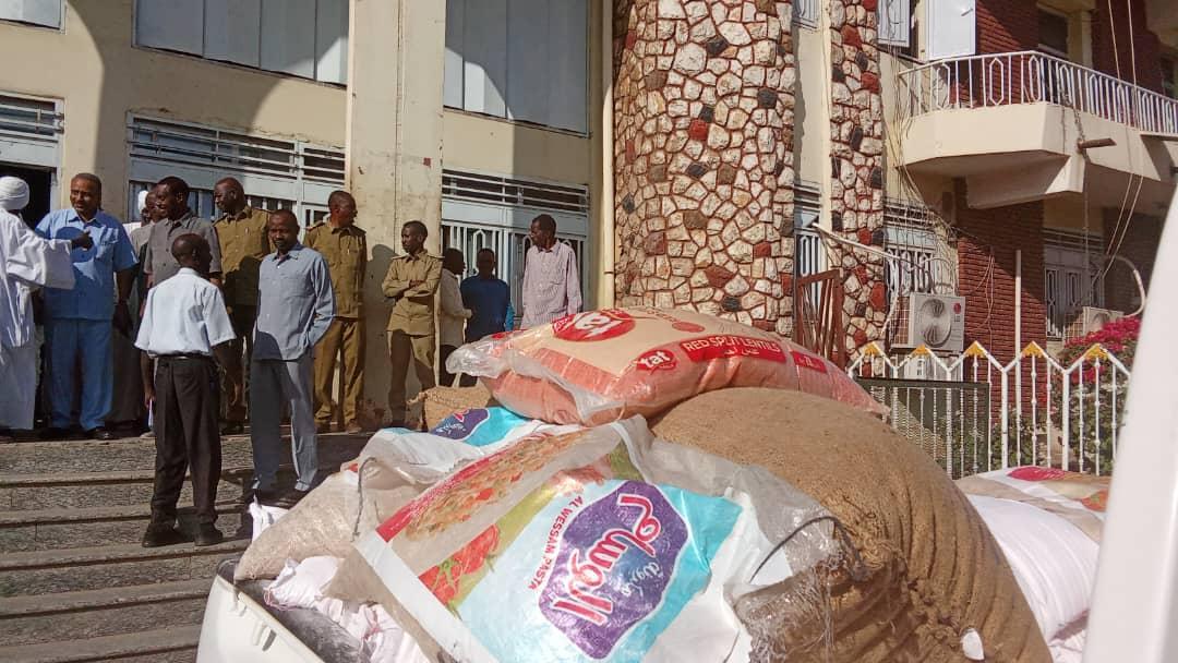 قبيلة البديرية تسير تجريدة لإسناد طلاب إمتحانات الشهادة الثانوية بشمال كردفان قبيلة البديرية تسير تجريدة لإسناد طلاب إمتحانات الشهادة الثانوية بشمال كردفان