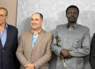 مناوي: بحثت مع مسؤولين بالأمم المتحدة الوضع الإنساني في دارفور مناوي: بحثت مع مسؤولين بالأمم المتحدة الوضع الإنساني في دارفور