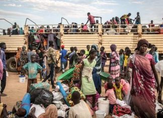 وزير: جنوب السودان يستأنف إنتاج النفط الخام غداً وزير: جنوب السودان يستأنف إنتاج النفط الخام غداً