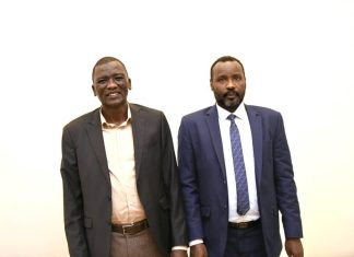 المستشار السياسي لرئيس حركة العدل والمساواة السودانية يهنيء مصطفى تمبور بمناسبة تكليفه والياً لوسط دارفور المستشار السياسي لرئيس حركة العدل والمساواة السودانية يهنيء مصطفى تمبور بمناسبة تكليفه والياً لوسط دارفور