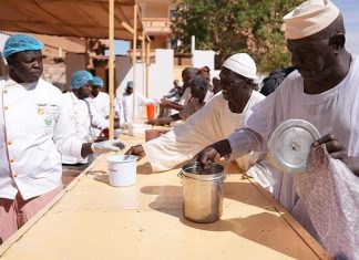 تكايا السودان.. تكافل لمواجهة الجوع في زمن الحرب (تقرير) تكايا السودان.. تكافل لمواجهة الجوع في زمن الحرب (تقرير)