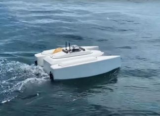 شاهد.. قارب مسير جديد يستخدم الماء مصدرا للطاقة بدل الوقود شاهد.. قارب مسير جديد يستخدم الماء مصدرا للطاقة بدل الوقود