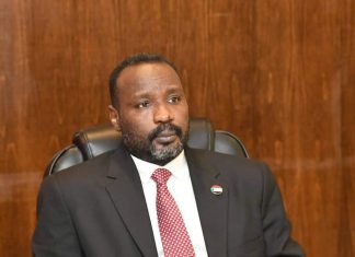 بابكر حمدين: مساواة الجيش والمليشيا من قبل أمريكا ازدواجية المعايير بابكر حمدين: مساواة الجيش والمليشيا من قبل أمريكا ازدواجية المعايير