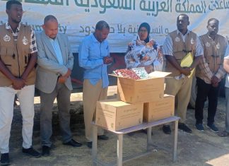 تدشين توزيع تمور لعدد (4000) أسرة بولاية سنار مقدمه من مركز الملك سلمان للاغاثه تدشين توزيع تمور لعدد (4000) أسرة بولاية سنار مقدمه من مركز الملك سلمان للاغاثه