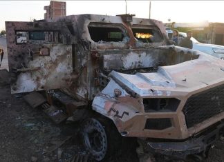 الخرطوم.. اشتباكات بين الجيش و”الدعم السريع” حول مصفاة للنفط الخرطوم.. اشتباكات بين الجيش و"الدعم السريع" حول مصفاة للنفط