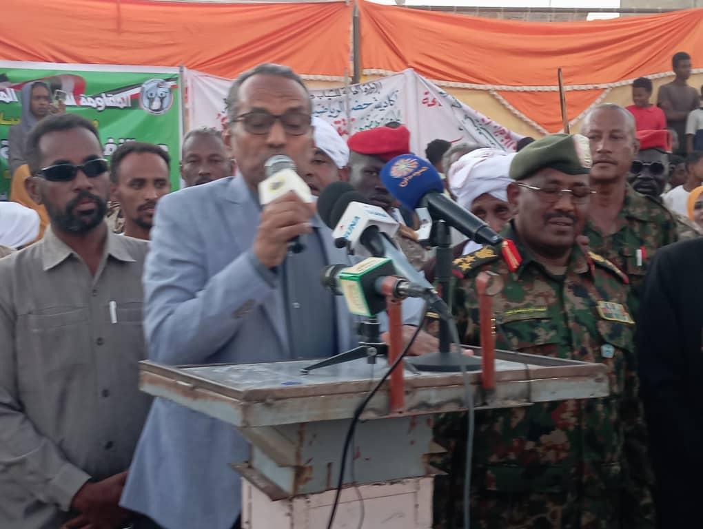 نائب والي كسلا يشيد بالمبادرات المجتمعية تجاه النازحين ومراكز الايواء نائب والي كسلا يشيد بالمبادرات المجتمعية تجاه النازحين ومراكز الايواء
